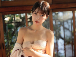 <span class="title">今夜、始まるよ！人気AV女優とリアルタイムでチャット！　AV女優の「星仲ここみ」が生出演であなたとチャット!!　12月18日(水)21:00～開始だよ</span>