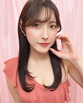 <span class="title">今夜、始まるよ！人気AV女優とリアルタイムでチャット！　美乳まで兼ね備えた美女AV女優の「森沢かな」が生出演であなたとチャット!!　11月19日(水)21:30～開始だよ</span>