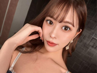 <span class="title">今夜、始まるよ！人気AV女優とリアルタイムでチャット！　女優の「新セリナ」が生出演であなたとチャット!!　12月14日(日)21:00～開始だよ</span>